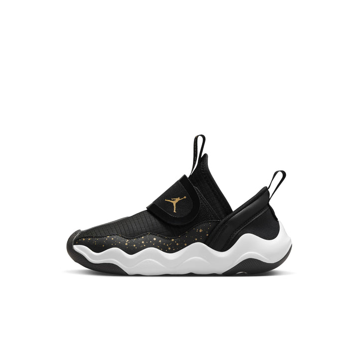Jordan 23/7 Shoes (Little Kids)