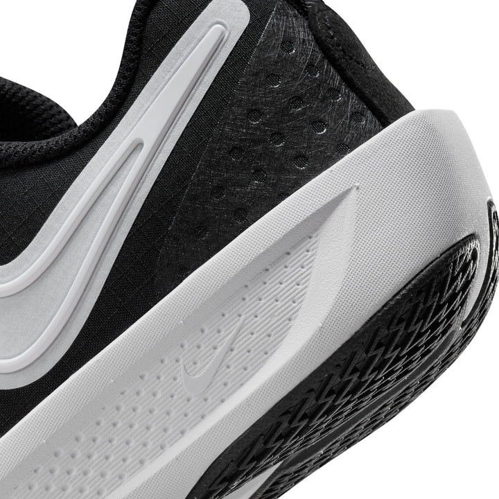 Nike G.T. Cut 3 Shoes (Big Kids)