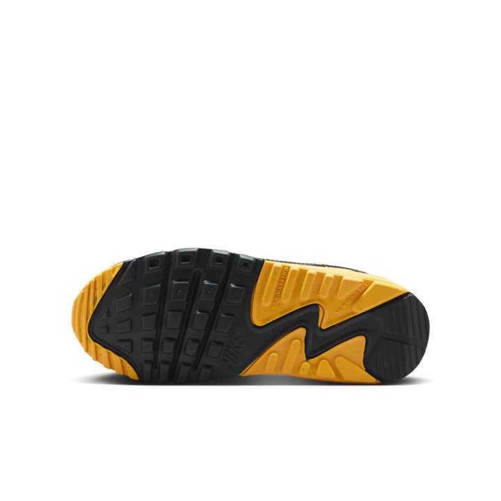 Nike Air Max 90 Shoes (Big Kids)