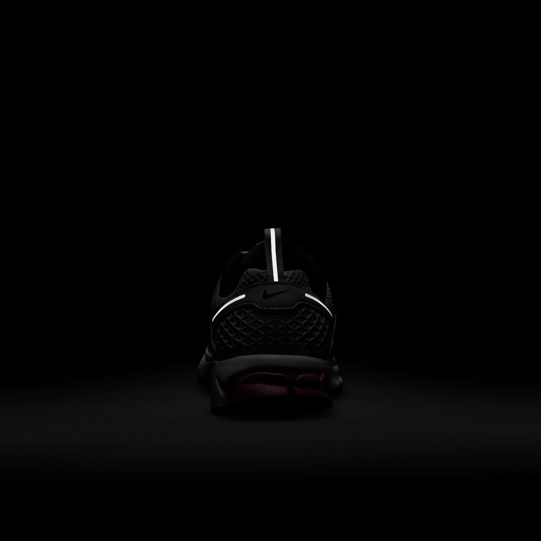 Nike Vomero 5 Shoes (Big Kids)