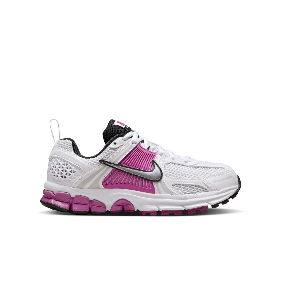 Nike Vomero 5 Shoes (Big Kids)