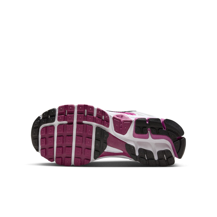 Nike Vomero 5 Shoes (Big Kids)