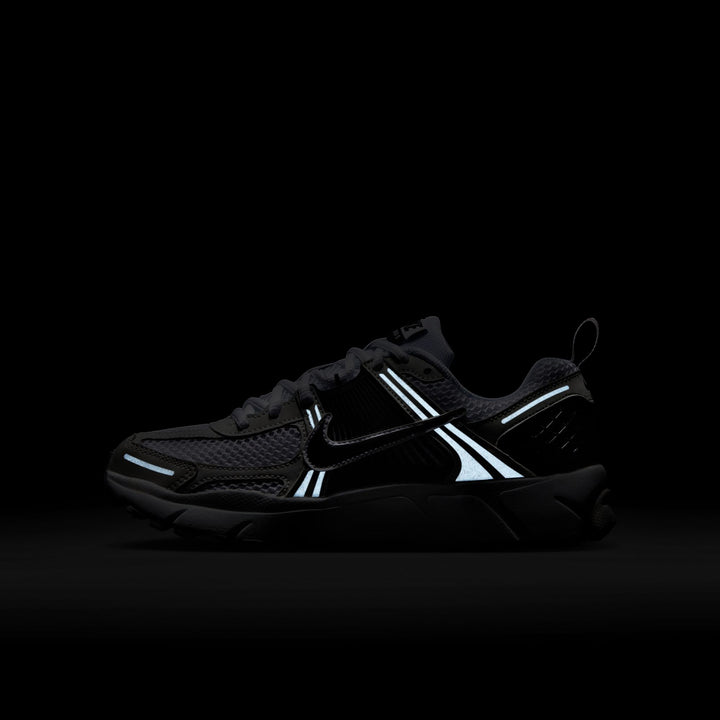 Nike Vomero 5 Shoes (Big Kids)