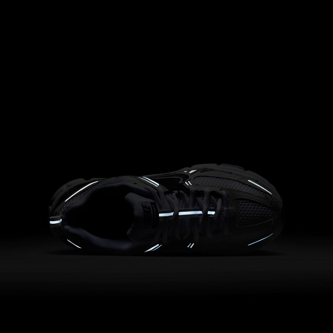 Nike Vomero 5 Shoes (Big Kids)
