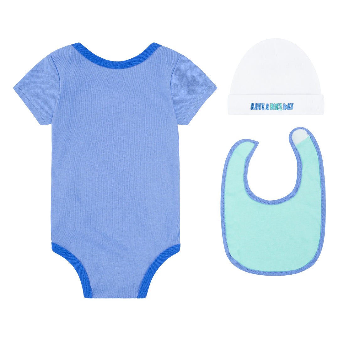 Nike Art of Play 3 Piece Set (Newborn)